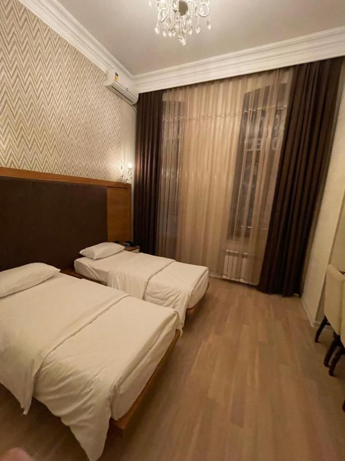 Solo Hotel On Nizami Street Baku Bagian luar foto