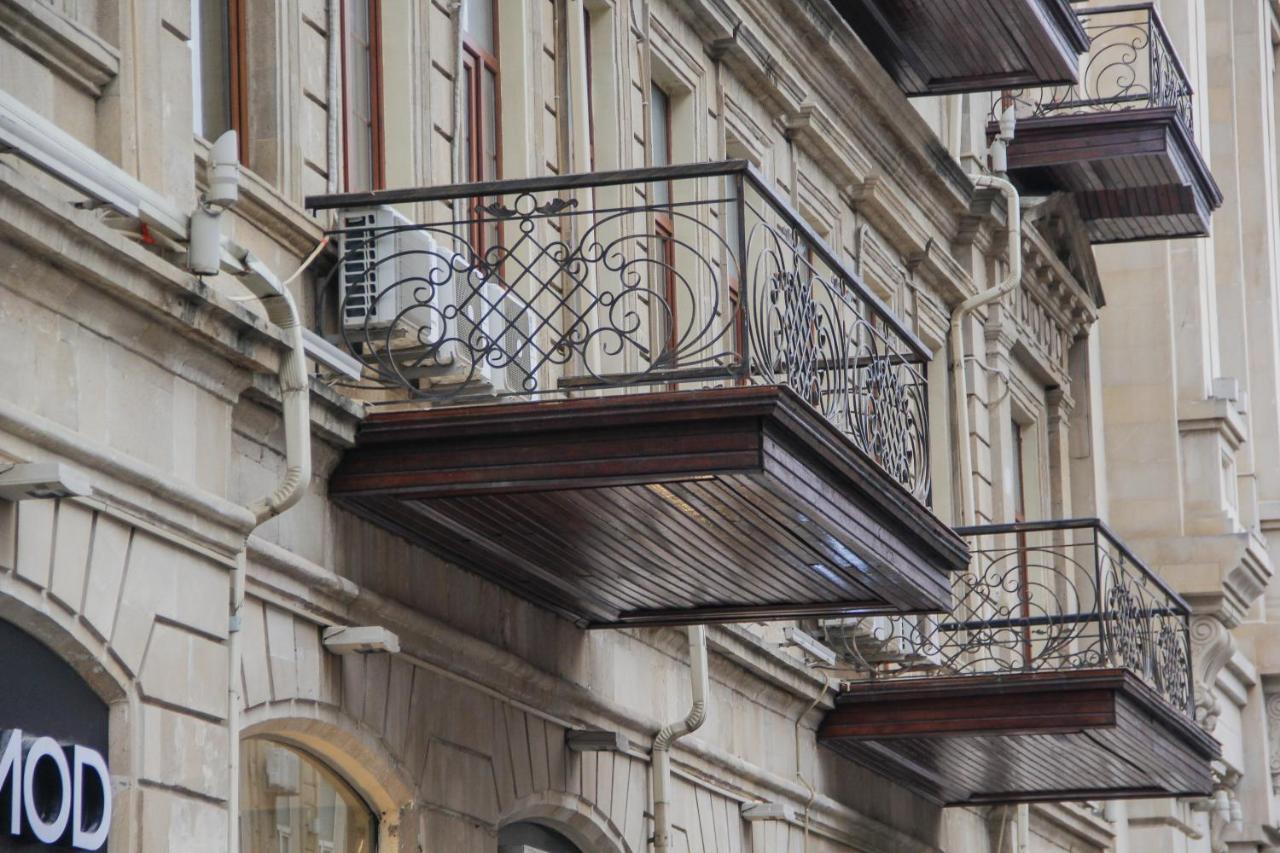 Solo Hotel On Nizami Street Baku Bagian luar foto