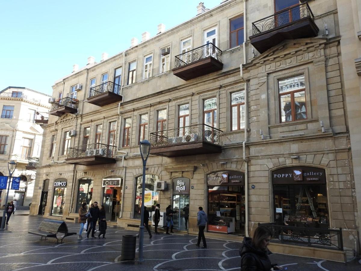 Solo Hotel On Nizami Street Baku Bagian luar foto